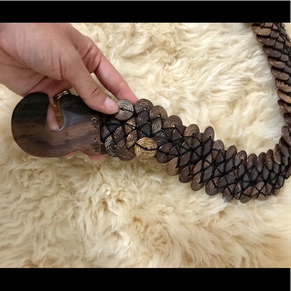 (4 for $20) Wood stretch and hook belt boho style - Picture 7 of 10